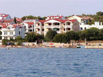 Adria Apartments Biograd Na Moru Exteriör bild